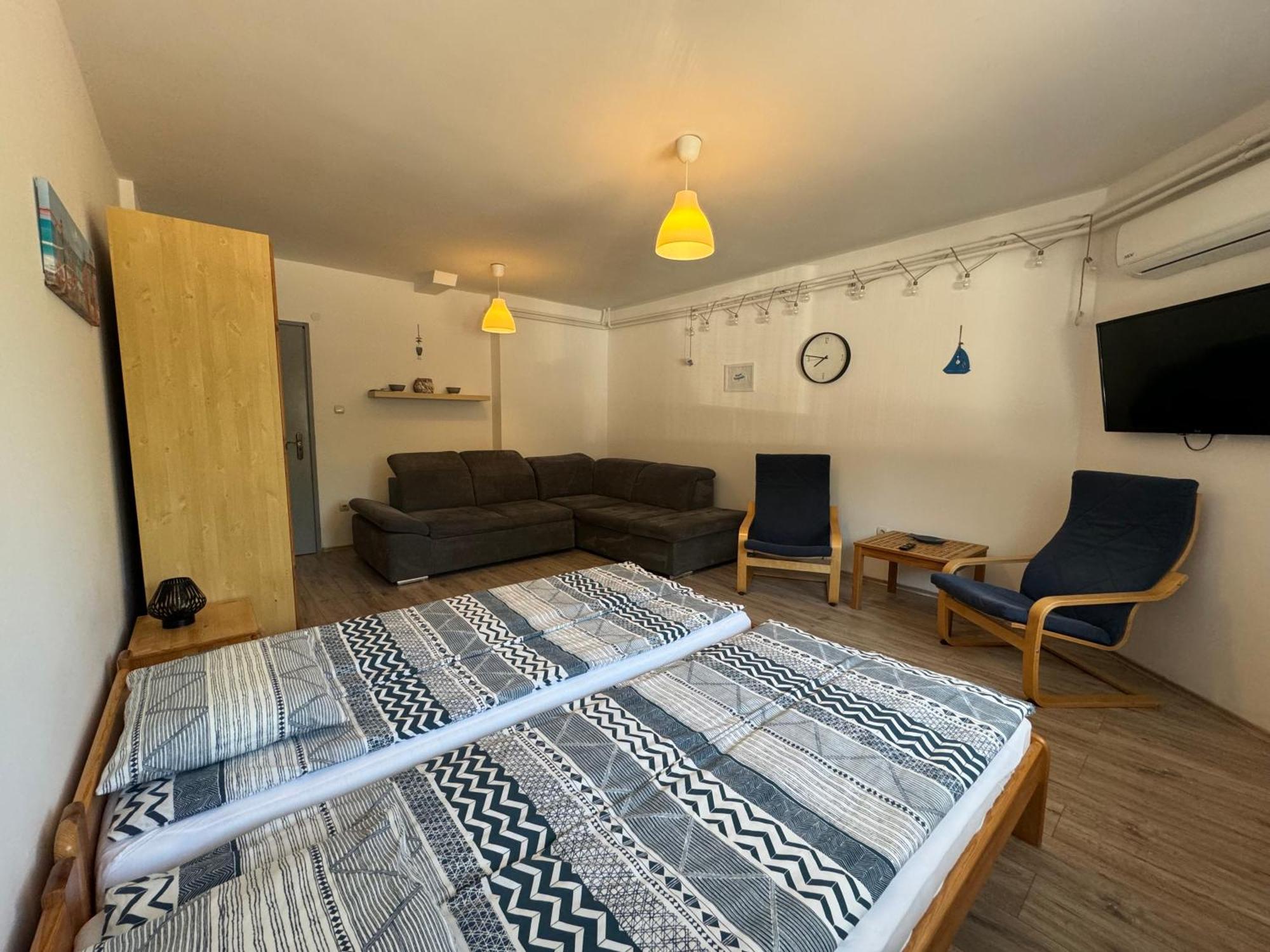 Borsi Apartman 발라톤알마디 외부 사진